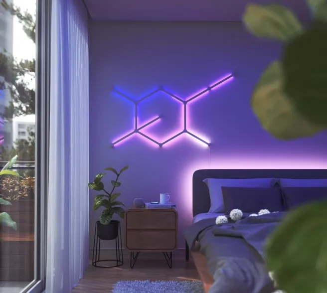 bedroom-2-lines-tablet@1x.webp